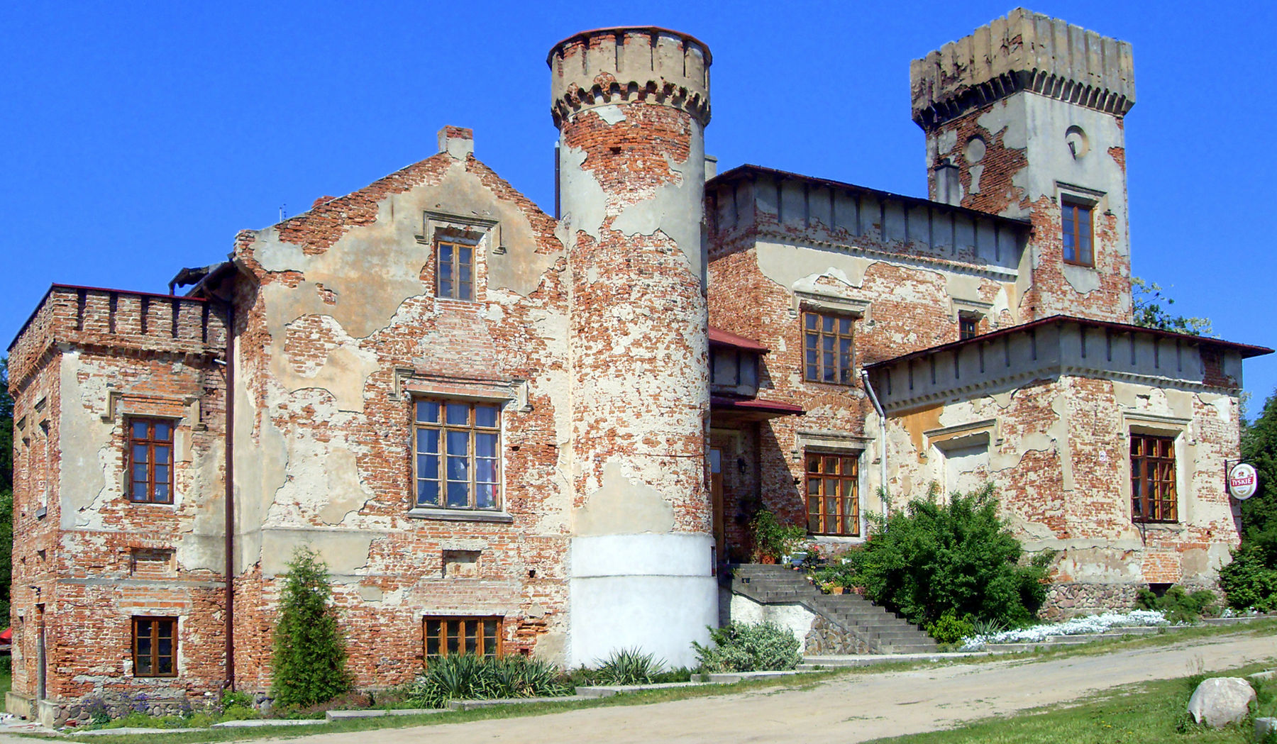 zamek_br2.jpg [1800x1049]