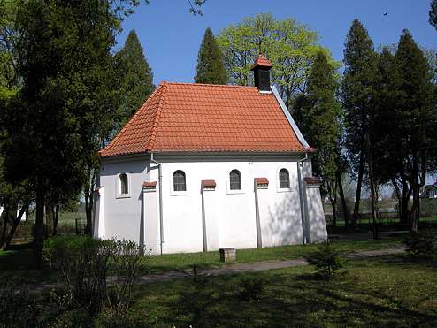 Kaplica w Ostrowitem