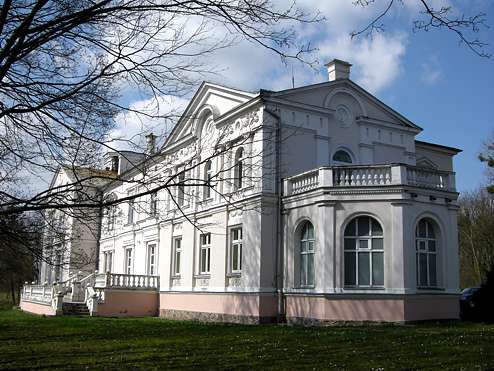Pałac w Ugoszczu