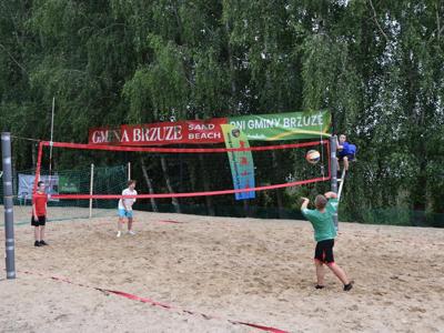 piknik nad jeziorem
