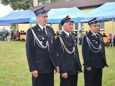 uroczystość przyjęcia samochodu