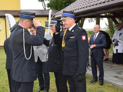uroczystość przyjęcia samochodu