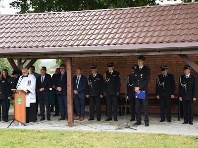 uroczystość przyjęcia samochodu