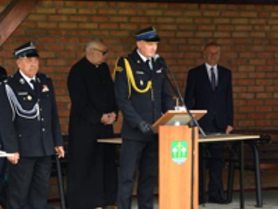 uroczystość przyjęcia samochodu