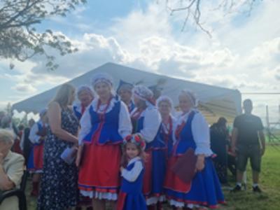przegląd zespołów ludowych w Ugoszczu