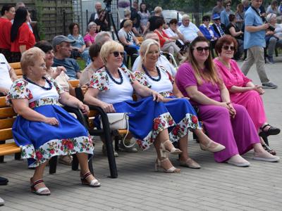 przegląd zespołów ludowych w Ugoszczu
