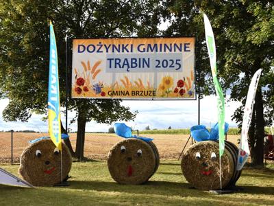 Dożynki Gminne w Trąbinie gmina Brzuze