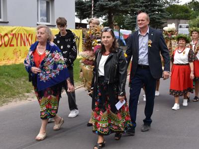Dożynki Gminne w Trąbinie gmina Brzuze