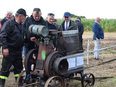 Dożynki Gminne w Trąbinie gmina Brzuze