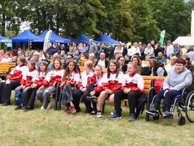 Dożynki Gminne w Trąbinie gmina Brzuze