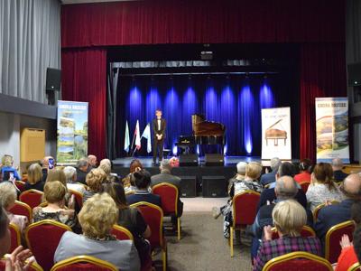 Koncert fortepianowy w Ostrowitem