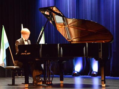 Koncert fortepianowy w Ostrowitem