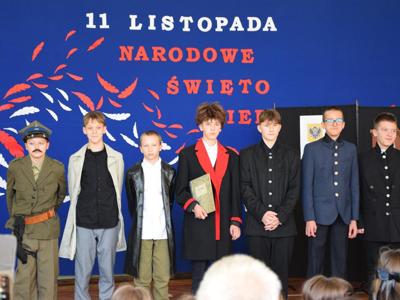 obchody Święta Niepodległości w ZS-P w Ostrowitem
