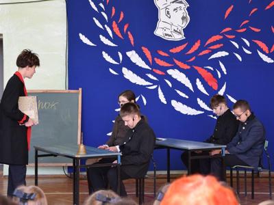 obchody Święta Niepodległości w ZS-P w Ostrowitem