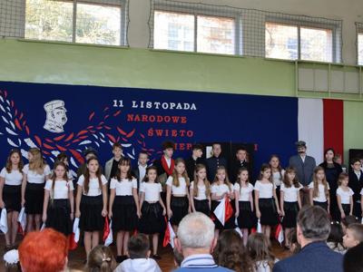 obchody Święta Niepodległości w ZS-P w Ostrowitem