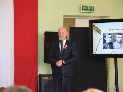 obchody Święta Niepodległości w ZS-P w Ostrowitem