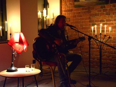 Śpiew w blasku świec