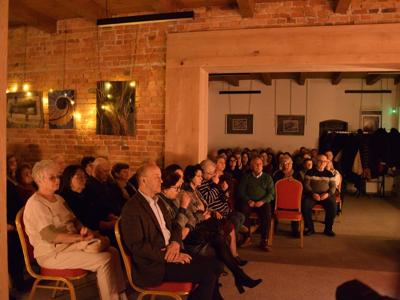 Śpiew w blasku świec