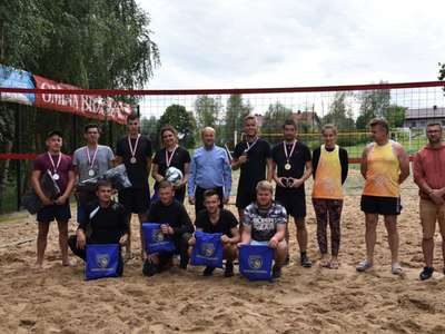Sand Beach w Brzuzem