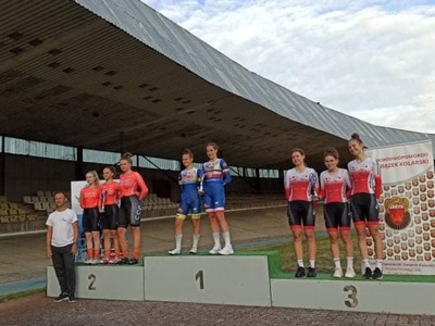 Pucharowe sukcesy Natalii i Juli