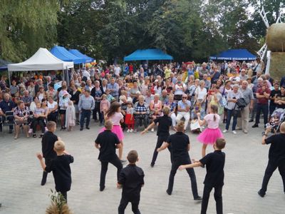XXII Dożynki Gminne w Brzuzem