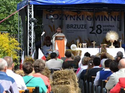 XXII Dożynki Gminne w Brzuzem