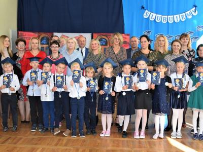 Ślubowanie uczniów klas pierwszych