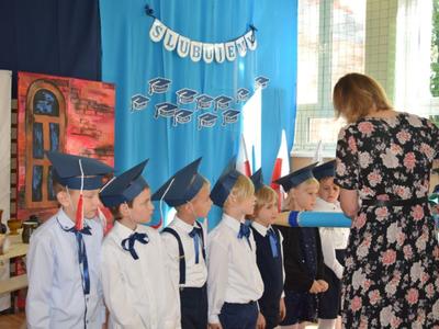 Ślubowanie uczniów klas pierwszych