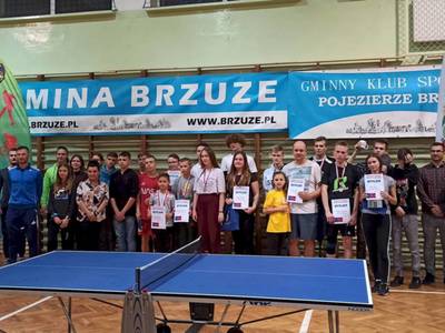 Zawody w tenisie stołowym