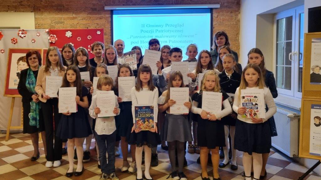 Patriotyzm malowany słowem