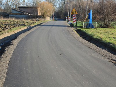 Budowa drogi w Nowych Wągrach
