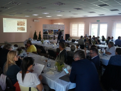 Seminarium w Gminie Dąbrowa