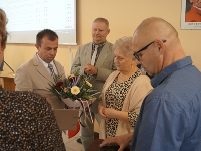 HENRYK RÓŻYCKI PIĄTYM „ZASŁUŻONYM DLA GMINY DĄBROWA”...