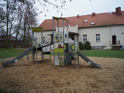 zdjęcie budynku przedszkola po remoncie.