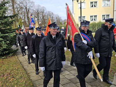 Zdjęcie z uroczystości 11 listopada 2023r. w Dąbrowie.