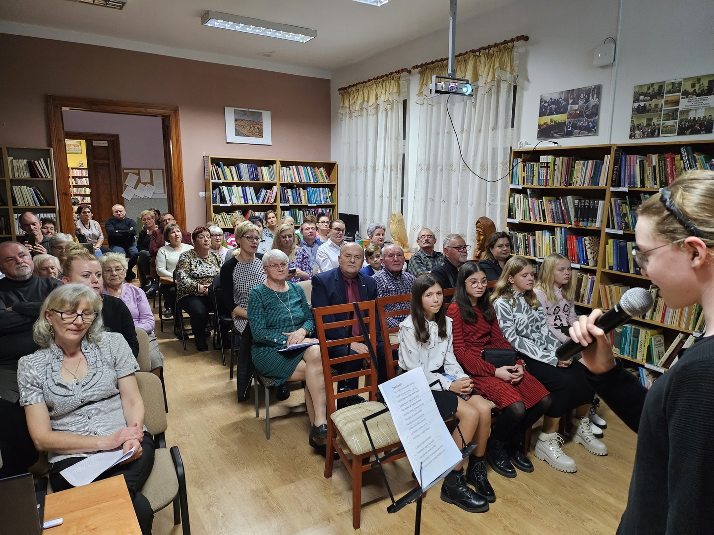 zdjęcie z muzycznego wieczoru wspomnień