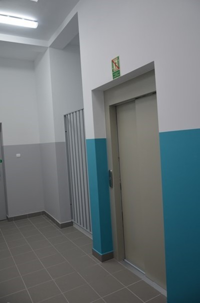 Korytarz budynku Warsztatów [400x605]