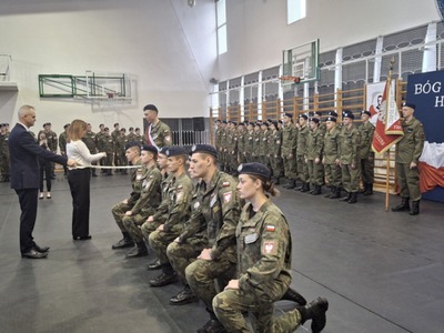 Ślubowanie klasy mundurowej w "Rubinku"