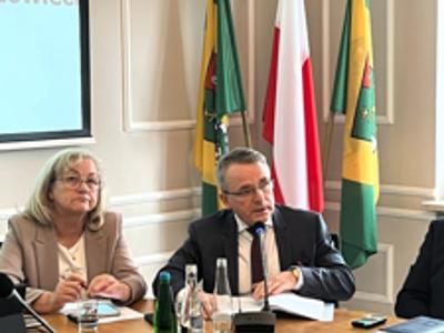 XII Sesja Rady Powiatu w Ostrowi Mazowieckiej
