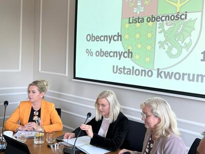 XVIII Sesja Rady Powiatu w Ostrowi Mazowieckiej