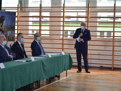 przemawia Pan Maciej Formanowicz Prezes Zarządu Fabryk Mebli FORTE