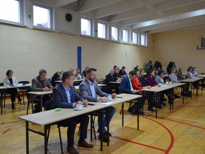 Uczestniczący w spotkaniu przedstawiciele Miast i Gmin  z terenu Powiatu Ostrowskiego 