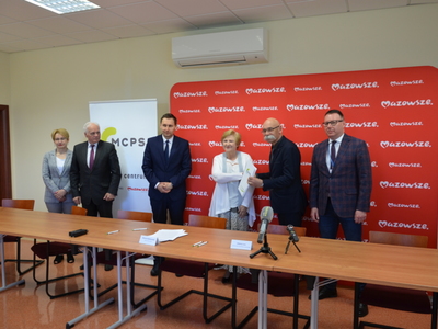 uroczyste podpisanie umowy