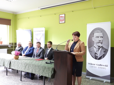 Przemawia Dyrektor Gminnego Ośrodka Kultury i Sportu w Bogutach - Piankach 