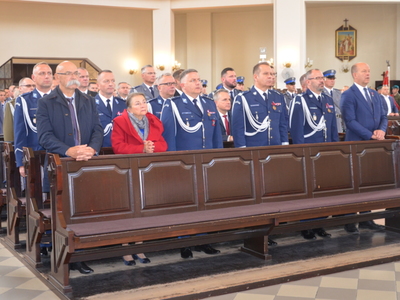 Uroczystość nadania sztandaru KPP w Ostrowi Mazowieckiej