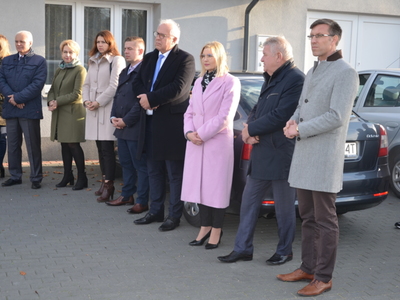 Zgromadzeni na uroczystości goście 