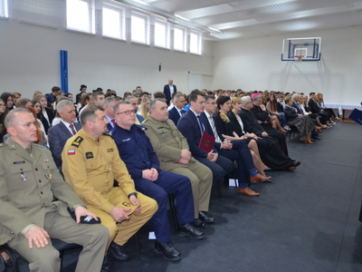 uroczysta konferencja w ZS nr 2 w Ostrowi Mazowieckiej