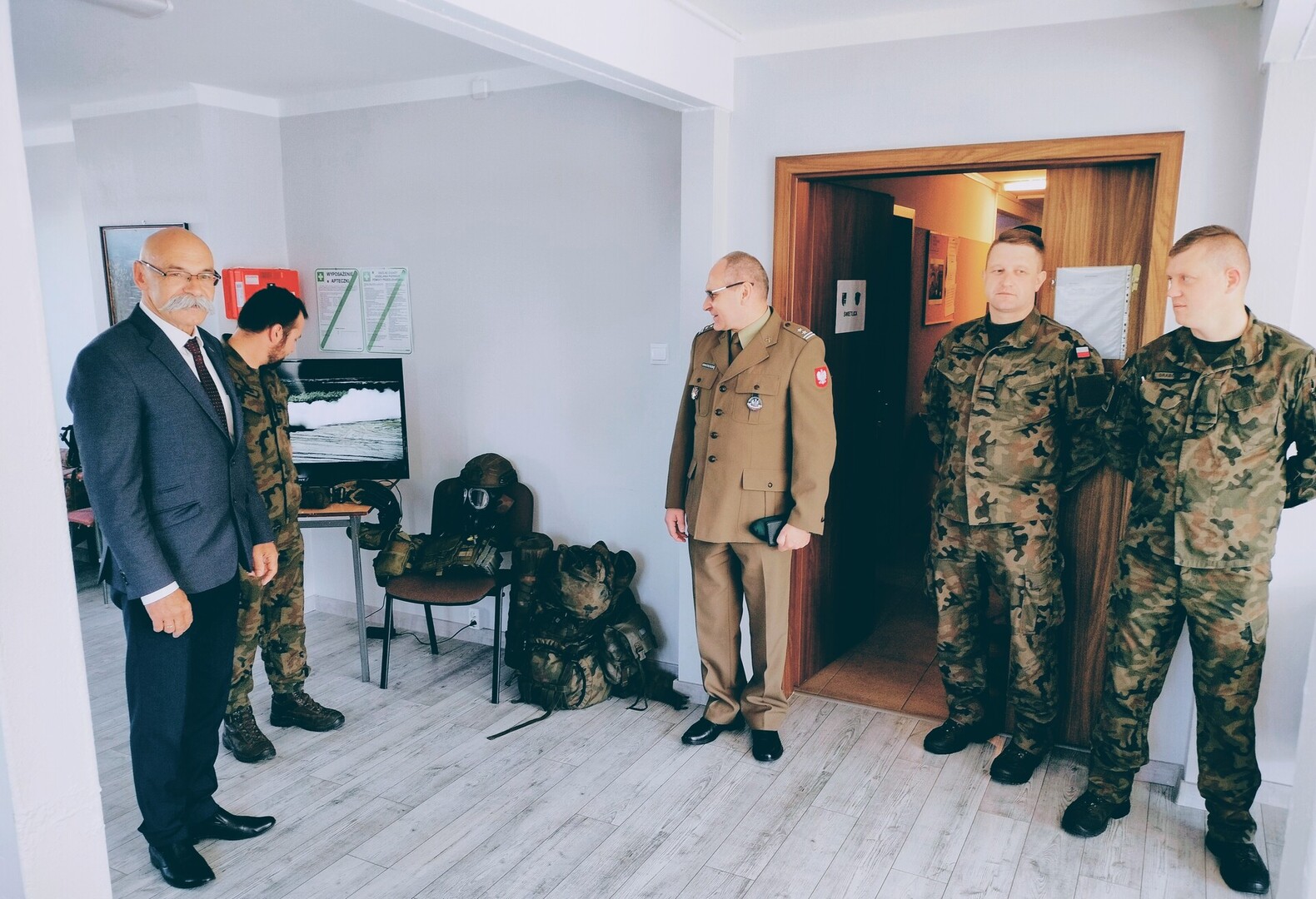 KWALIFIKACJA WOJSKOWA W POWIECIE OSTROWSKIM
