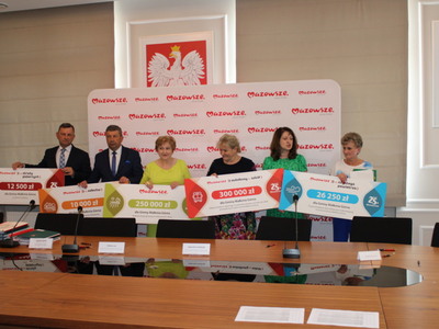 Podpisanie umów na realizację inwestycji przy wsparciu Samorządu Województwa Mazowieckiego