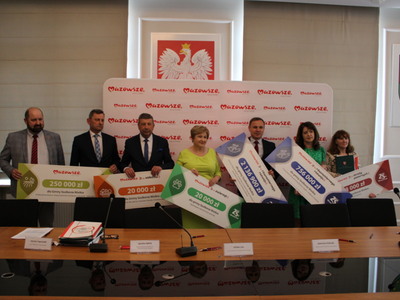 Podpisanie umów na realizację inwestycji przy wsparciu Samorządu Województwa Mazowieckiego